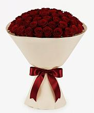 Букет 101 Бордовая роза Блэк Бакарра в Серноводском