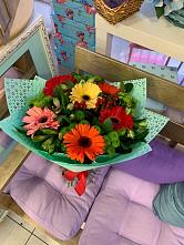 Букет цветов из:  Герберы, Хризантемы и Альстромерии #REPLACE_PRED# Серноводском