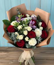 Букет цветов из:  Розы и Альстромерии в Серноводском