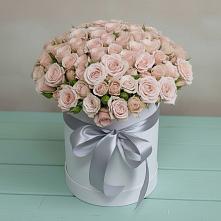 Цветочная композиция из Розы в шляпной коробке в Серноводском