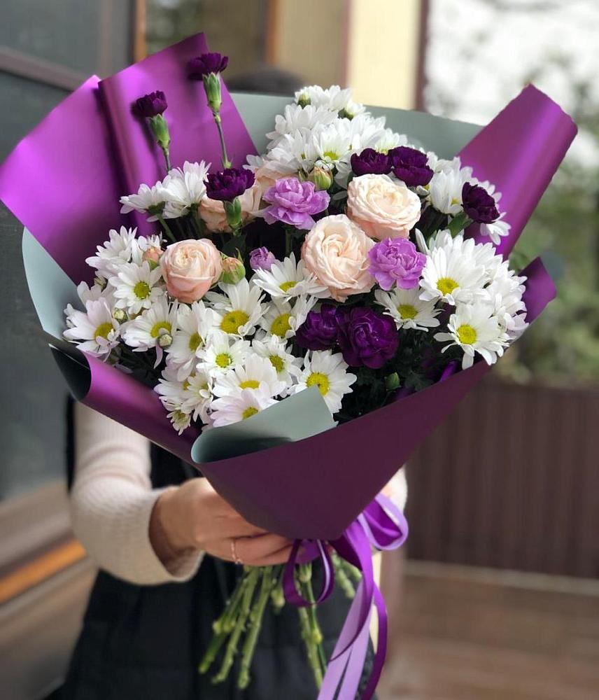 Букет цветов из: Хризантемы, Гвоздики и Розы в Серноводском