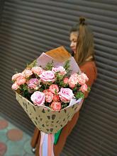 Букет цветов из:  Розы #REPLACE_PRED# Серноводском