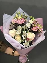 Букет цветов из:  Альстромерии, Розы и Лизиантусы #REPLACE_PRED# Серноводском