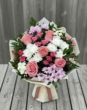 Букет цветов из:  Альстромерии, Гвоздики, Розы и Хризантемы #REPLACE_PRED# Серноводском