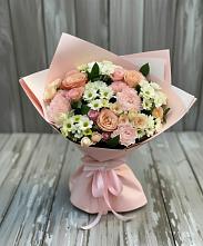 Букет цветов из:  Гвоздики, Розы и Хризантемы в Серноводском