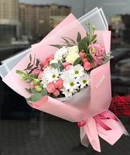 Букет цветов из:  Розы, Лизиантусы и Хризантемы в Серноводском
