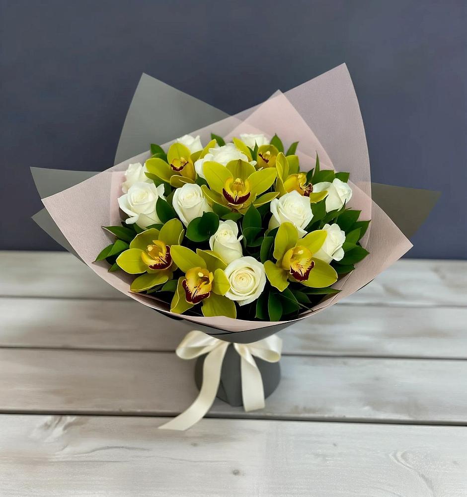 Букет цветов из: Орхидеи и Розы в Серноводском