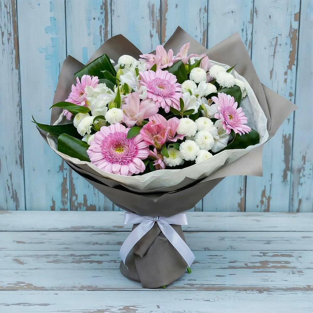 Букет цветов из: Герберы, Альстромерии и Хризантемы в Серноводском