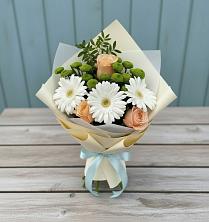 Букет цветов из:  Герберы, Розы и Хризантемы в Серноводском